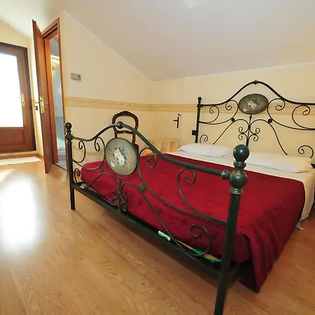 Otel Sant'anna *